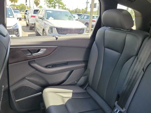 Used 2021 Audi Q7 2.0T Premium Plus AWD/4WD image 13