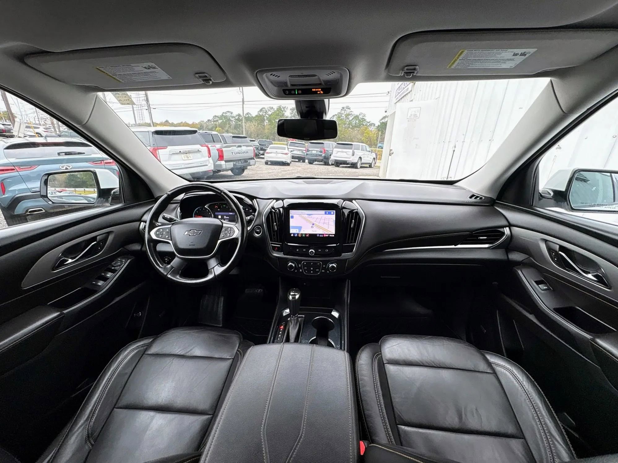 Used 2020 Chevrolet Traverse RS image 9