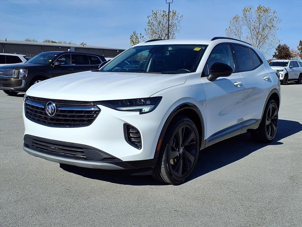 Used 2023 Buick Envision Preferred image 3