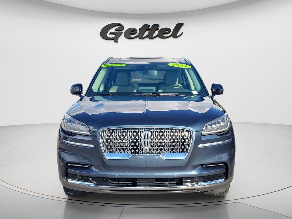 Used 2024 Lincoln Aviator Reserve RWD image 2