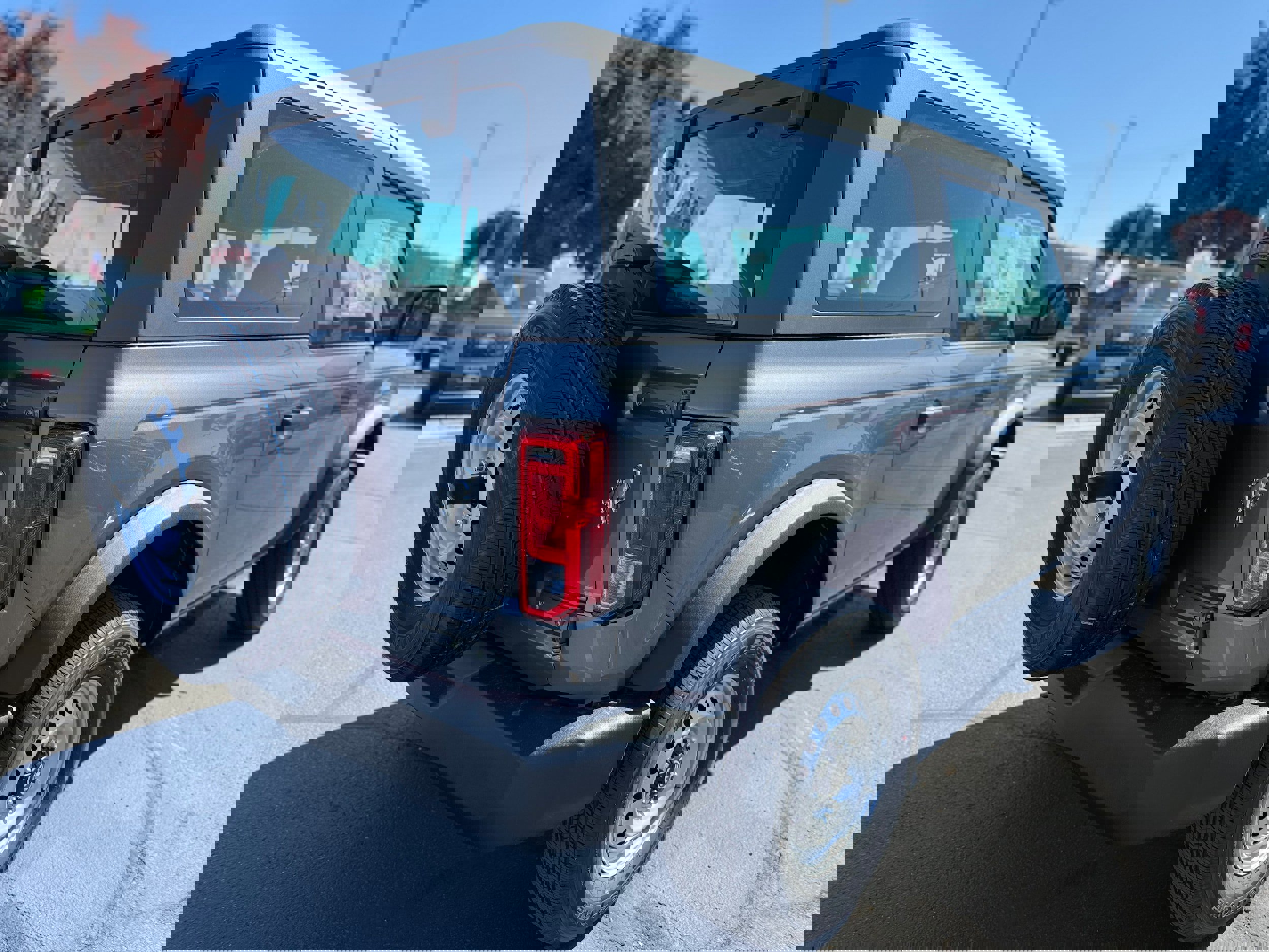 New 2025 Ford Bronco 2-Door image 4