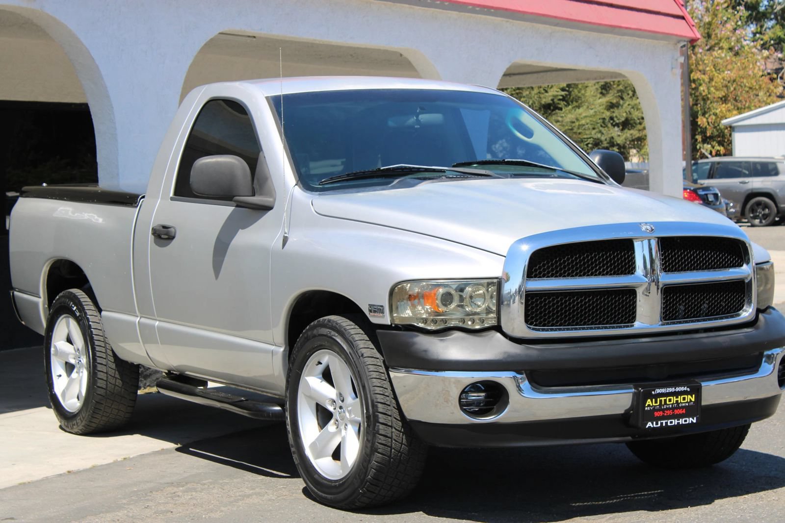 Used 2004 Dodge Ram 1500 Truck ST RWD image 3
