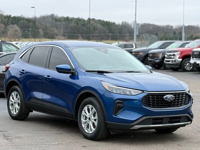 Used 2023 Ford Escape Active w/ Tech Pack #2 image 35