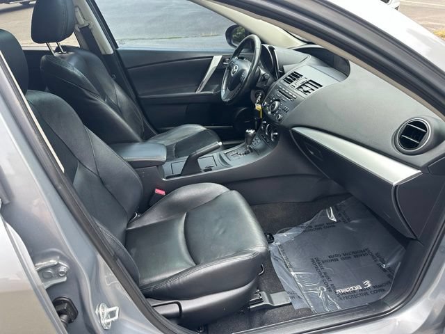 Used 2012 MAZDA MAZDA3 i Grand Touring w/ Tech Pkg FWD image 11