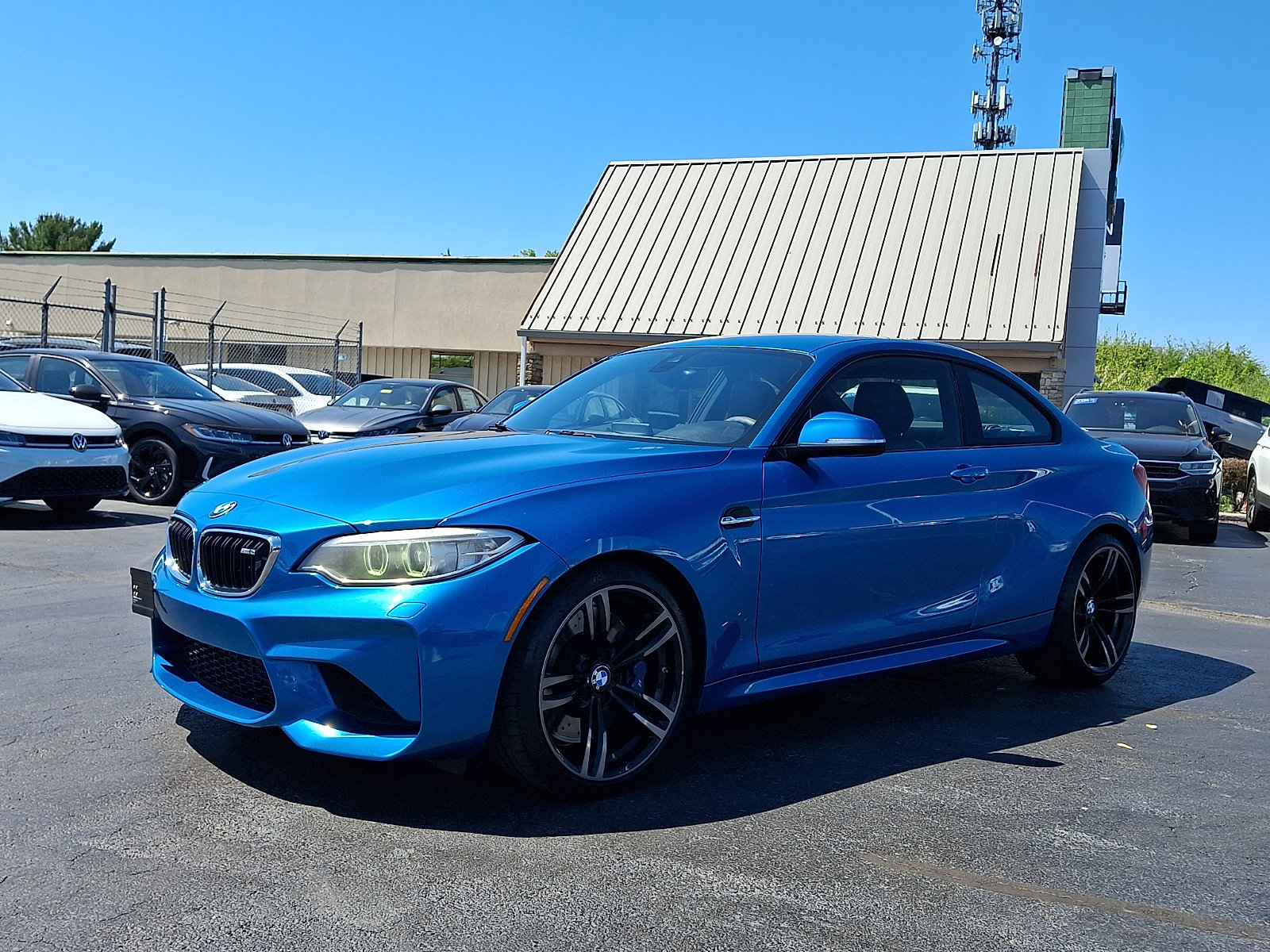 Used 2017 BMW M2 RWD image 3