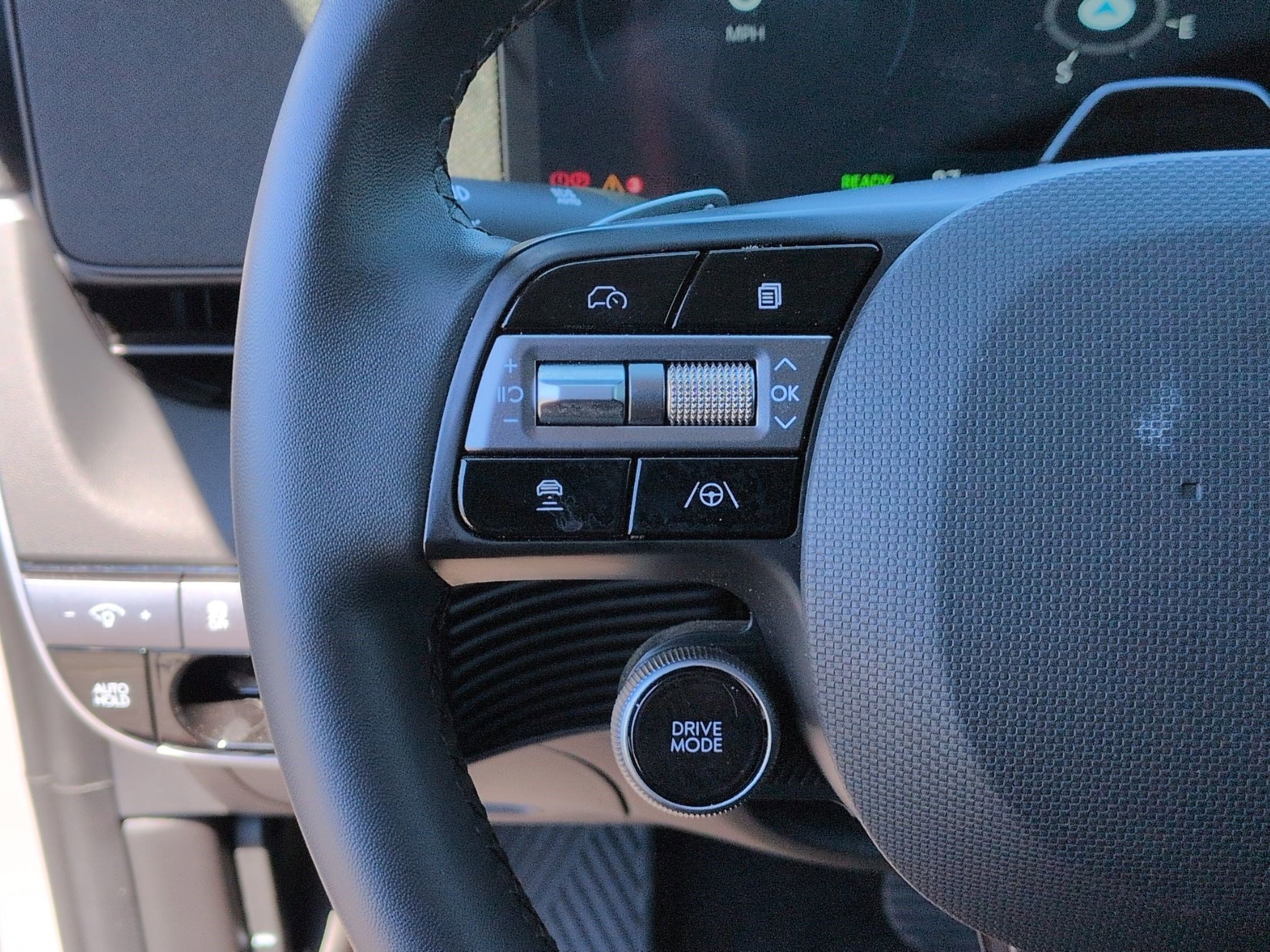 Used 2025 Hyundai Ioniq 5 SE image 19