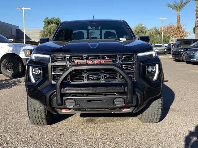 Used 2025 GMC Canyon AT4 w/ Nightfall Edition AWD/4WD image 10