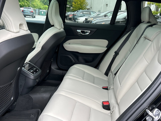 New 2026 Volvo V60 B5 Cross Country Ultra w/ Protection Package Premier AWD/4WD image 21