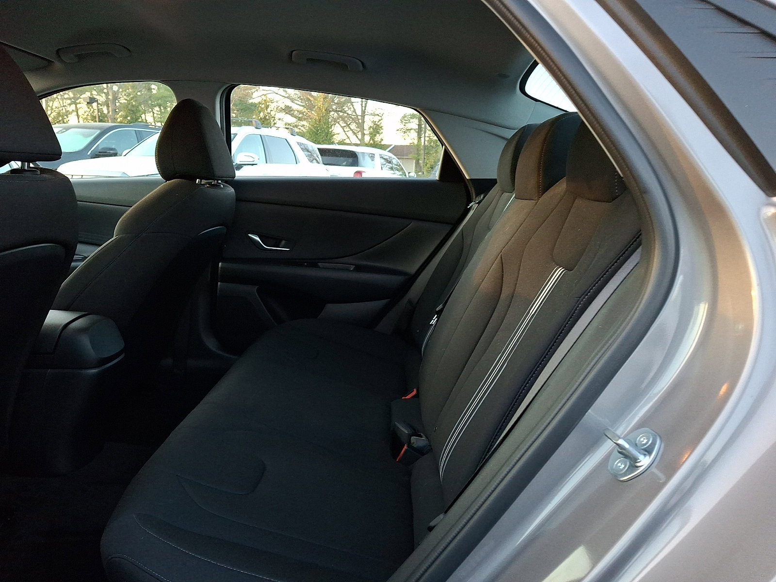 Used 2023 Hyundai Elantra SEL image 10