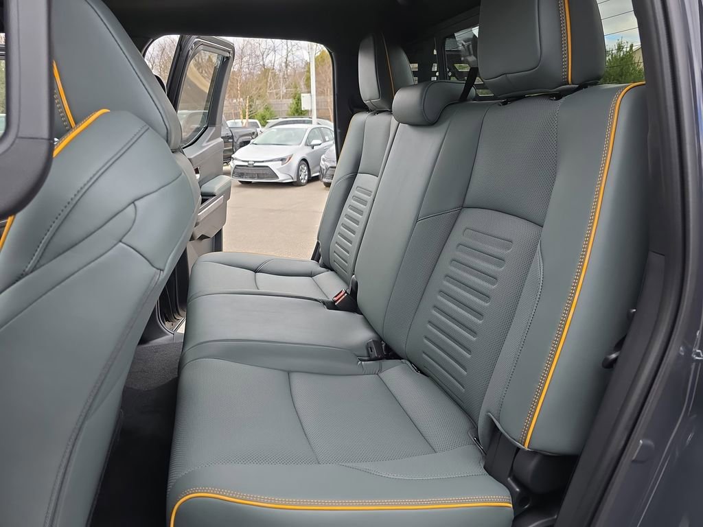 Used 2025 Toyota Tacoma Trailhunter image 16