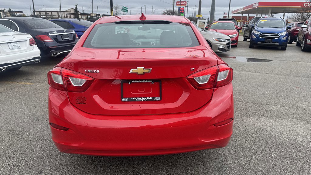 Used 2016 Chevrolet Cruze LT image 7
