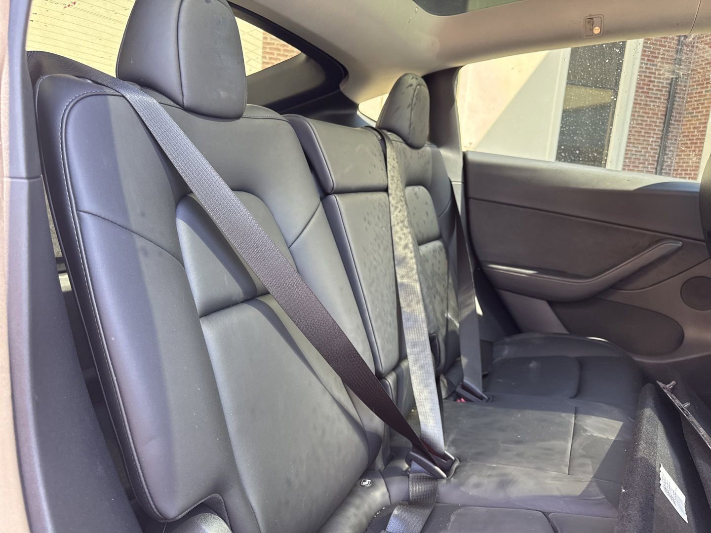 Used 2022 Tesla Model Y Long Range AWD/4WD image 11