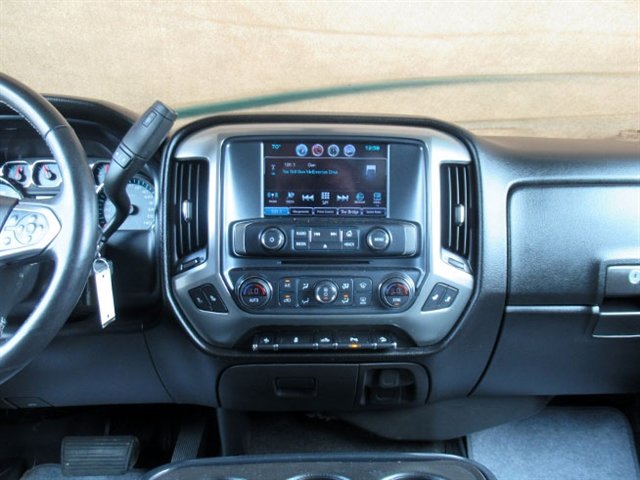 Used 2018 Chevrolet Silverado 1500 LT w/ All Star Edition AWD/4WD image 19