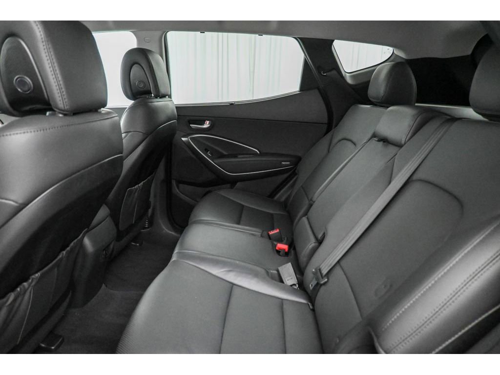 Used 2018 Hyundai Santa Fe Sport 2.0T w/ Cargo Package AWD/4WD image 19