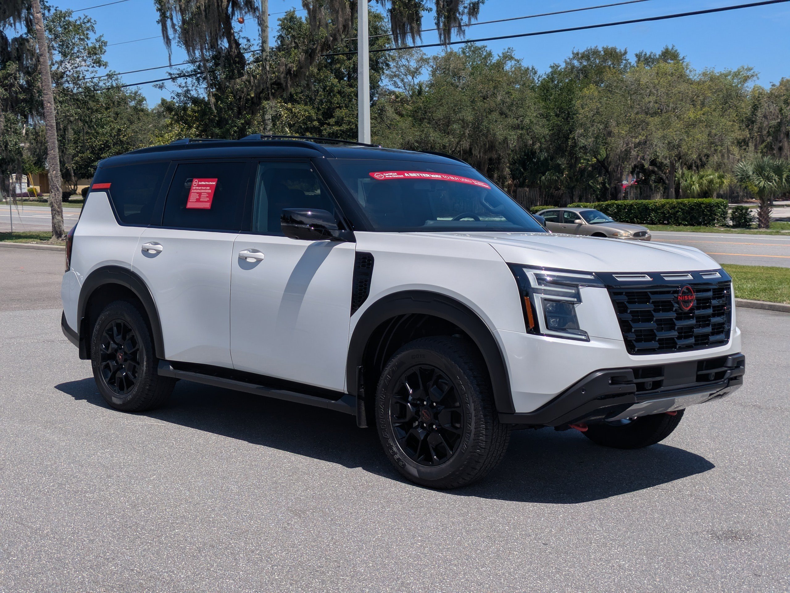 Certified 2026 Nissan Armada PRO-4X w/ Captain's Chari Seat Package AWD/4WD image 3