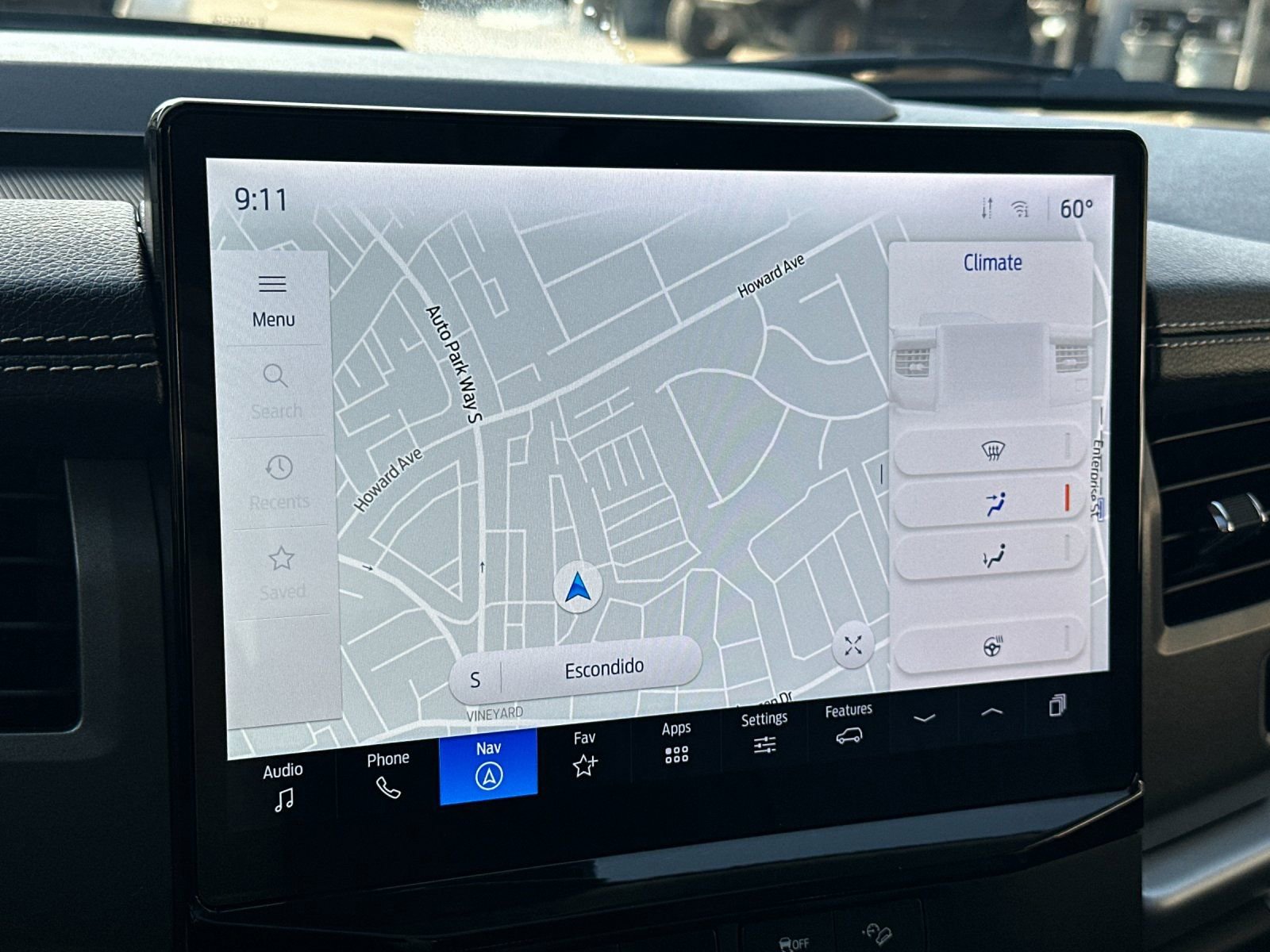 Used 2024 Ford Expedition XLT image 22