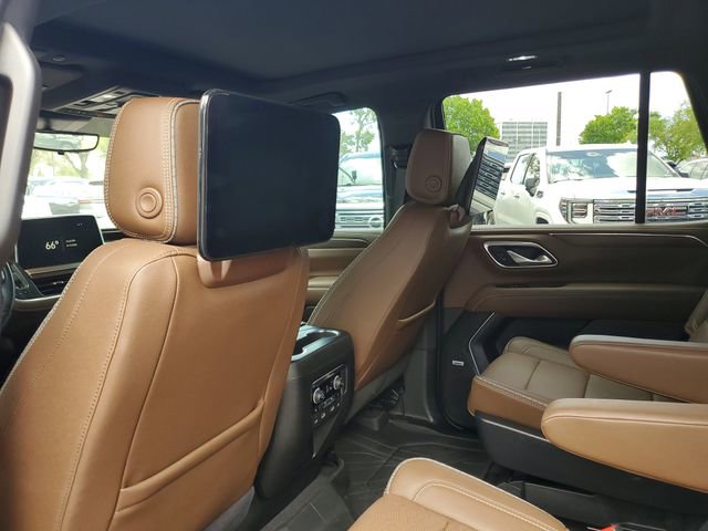 Used 2024 Chevrolet Tahoe High Country AWD/4WD image 7