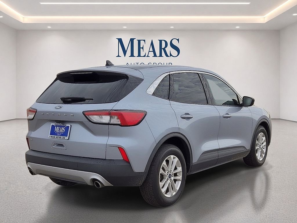 Used 2022 Ford Escape SE w/ Convenience Package FWD image 5