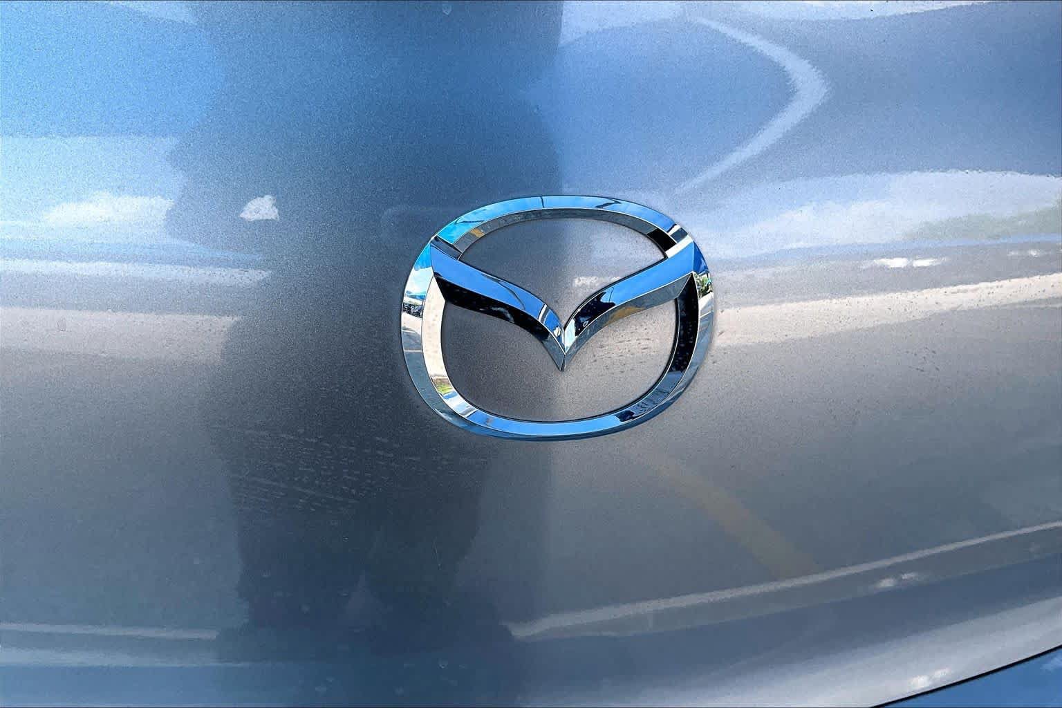 Used 2013 MAZDA MAZDA3 i Sport FWD image 30