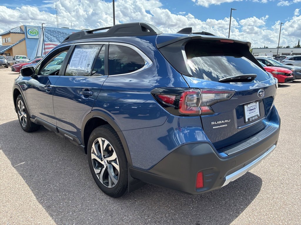 Used 2022 Subaru Outback Limited image 3