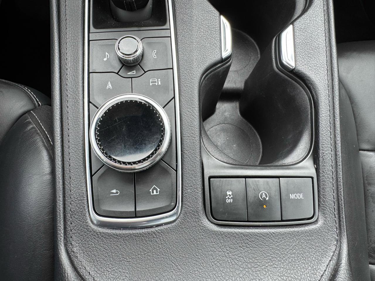 Used 2024 Cadillac XT4 Premium Luxury w/ Technology Package image 25