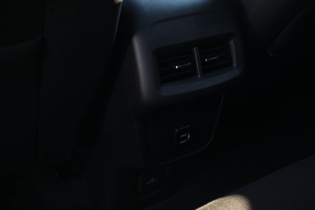 Used 2018 GMC Terrain SLE w/ Driver Convenience Package image 25