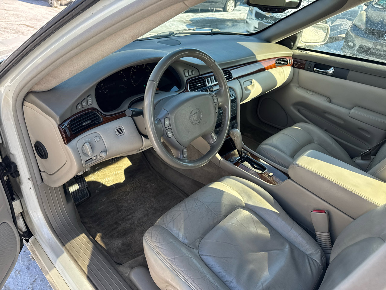 Used 2002 Cadillac Seville SLS w/ Luxury Pkg image 9