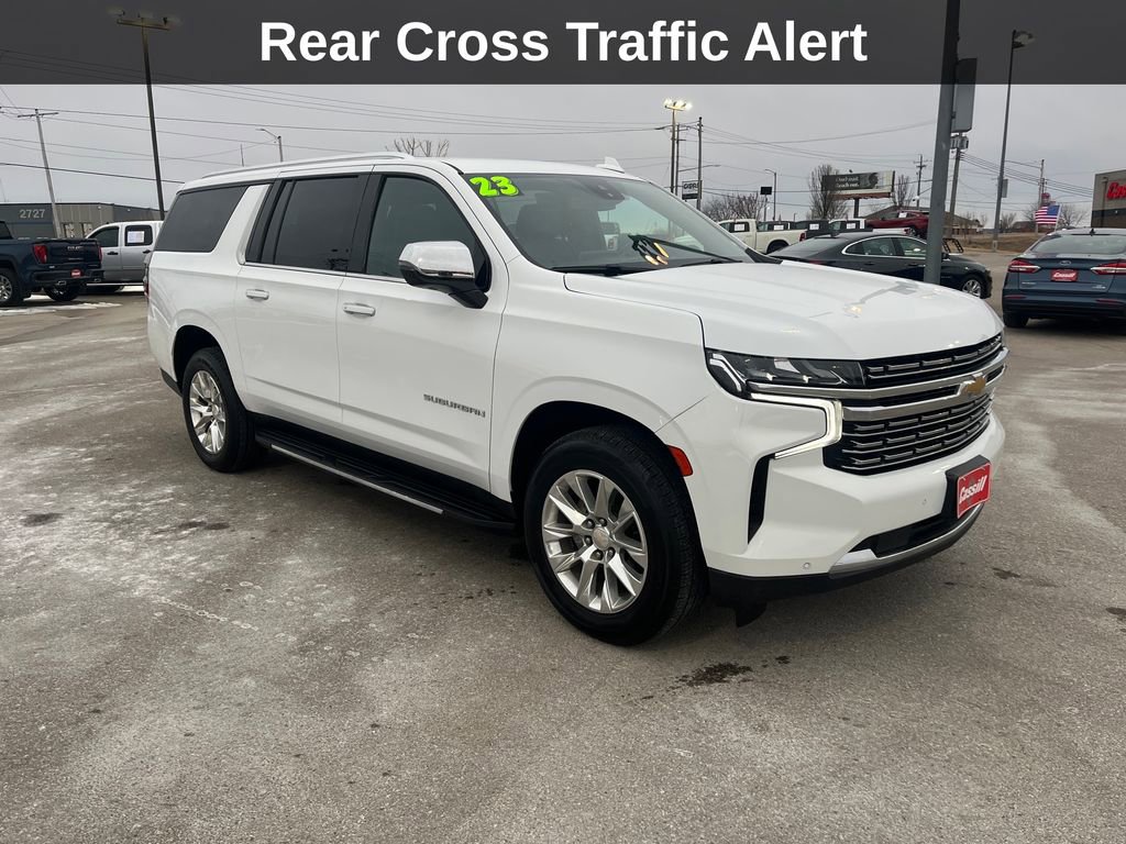 Used 2023 Chevrolet Suburban Premier image 9
