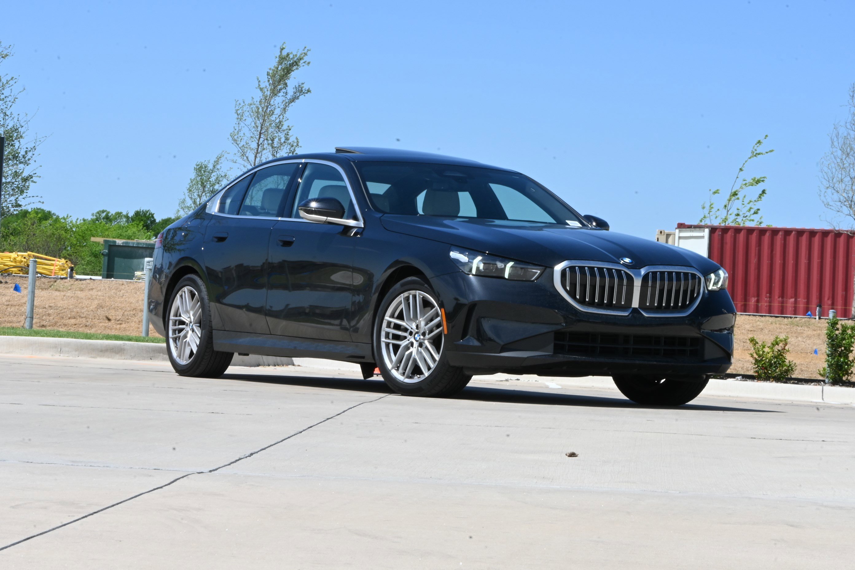 Certified 2024 BMW 530i w/ Convenience Package image 2