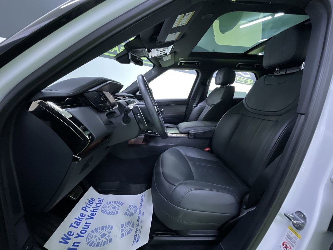 Used 2023 Land Rover Range Rover Sport SE Dynamic image 18