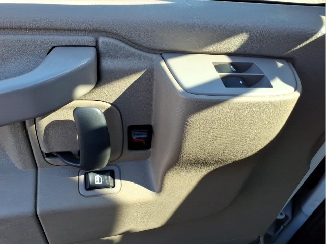Used 2019 Chevrolet Express 2500 w/ Driver Convenience Package RWD image 15