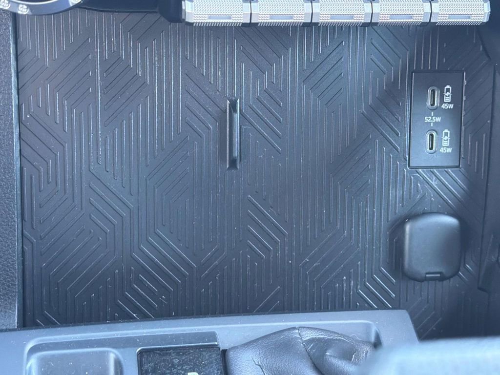 Certified 2025 Toyota Tacoma SR5 image 18