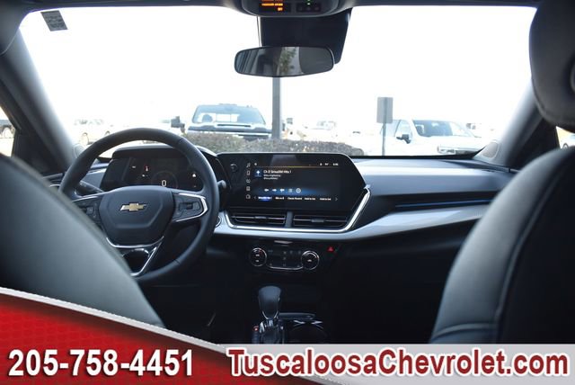 New 2026 Chevrolet Trax LT w/ LT Convenience Package image 3