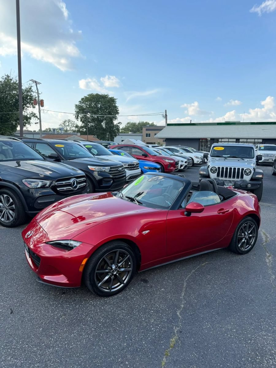 Used 2016 MAZDA MX-5 Miata Grand Touring RWD image 10