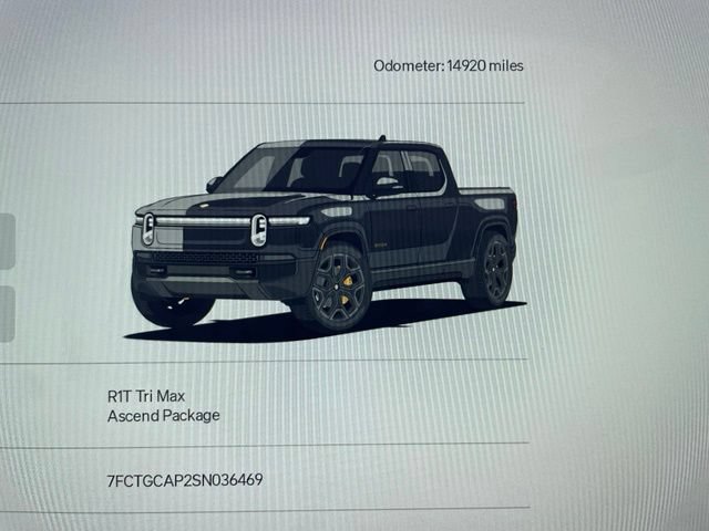 Used 2025 Rivian R1T Premium AWD/4WD image 22