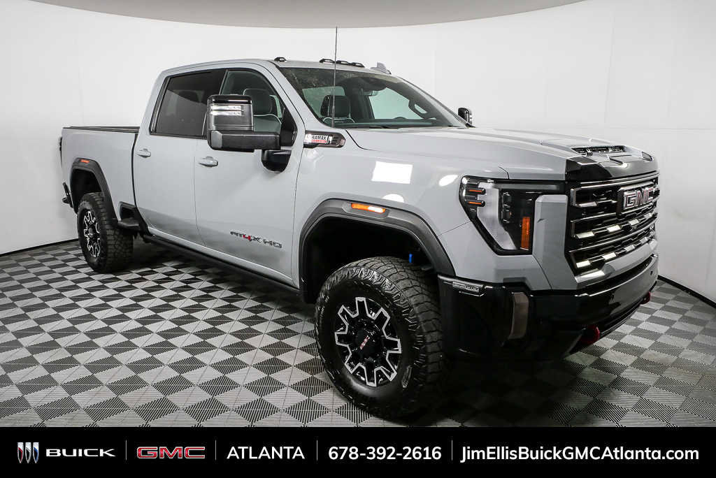 Used 2024 GMC Sierra 2500 AT4X image 1