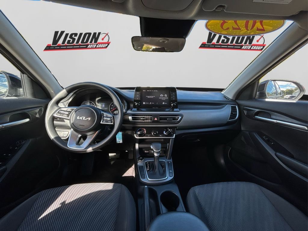 Certified 2023 Kia Seltos LX image 25