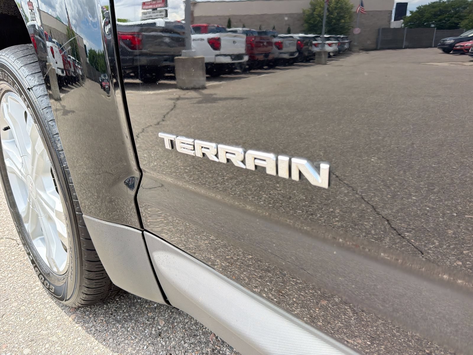 Used 2016 GMC Terrain SLT AWD/4WD image 17