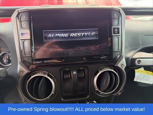 Used 2018 Jeep Wrangler Rubicon w/ Cold Weather Group AWD/4WD image 49