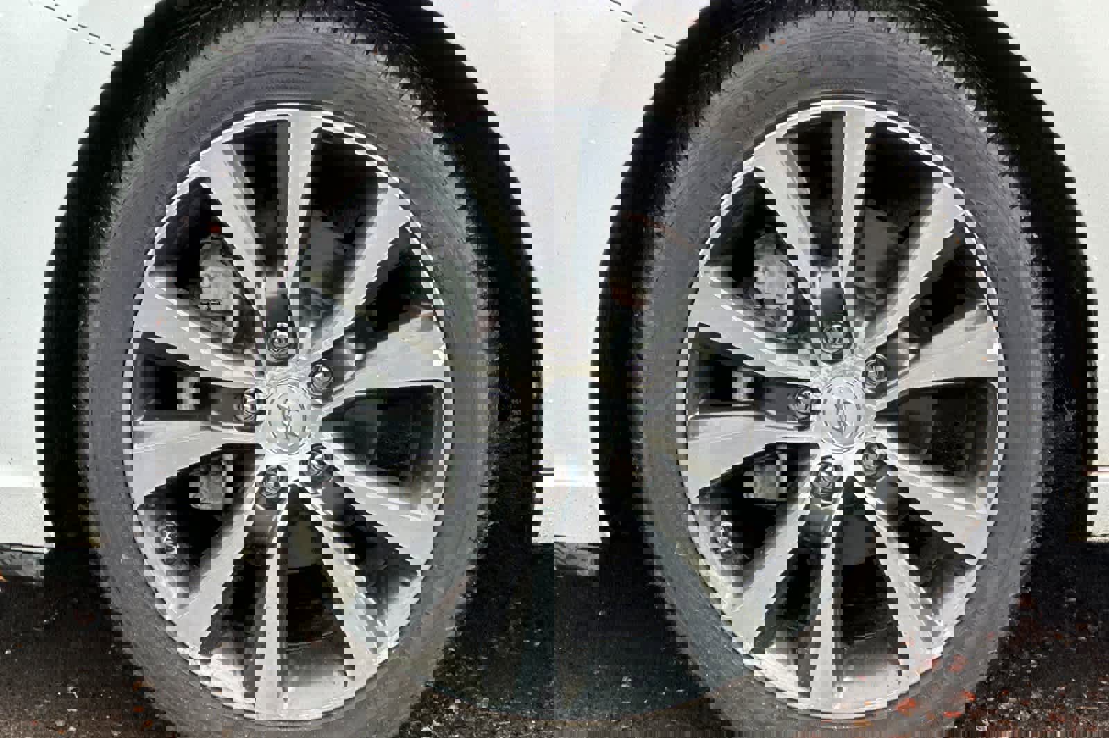 Used 2018 Hyundai Elantra GT image 25