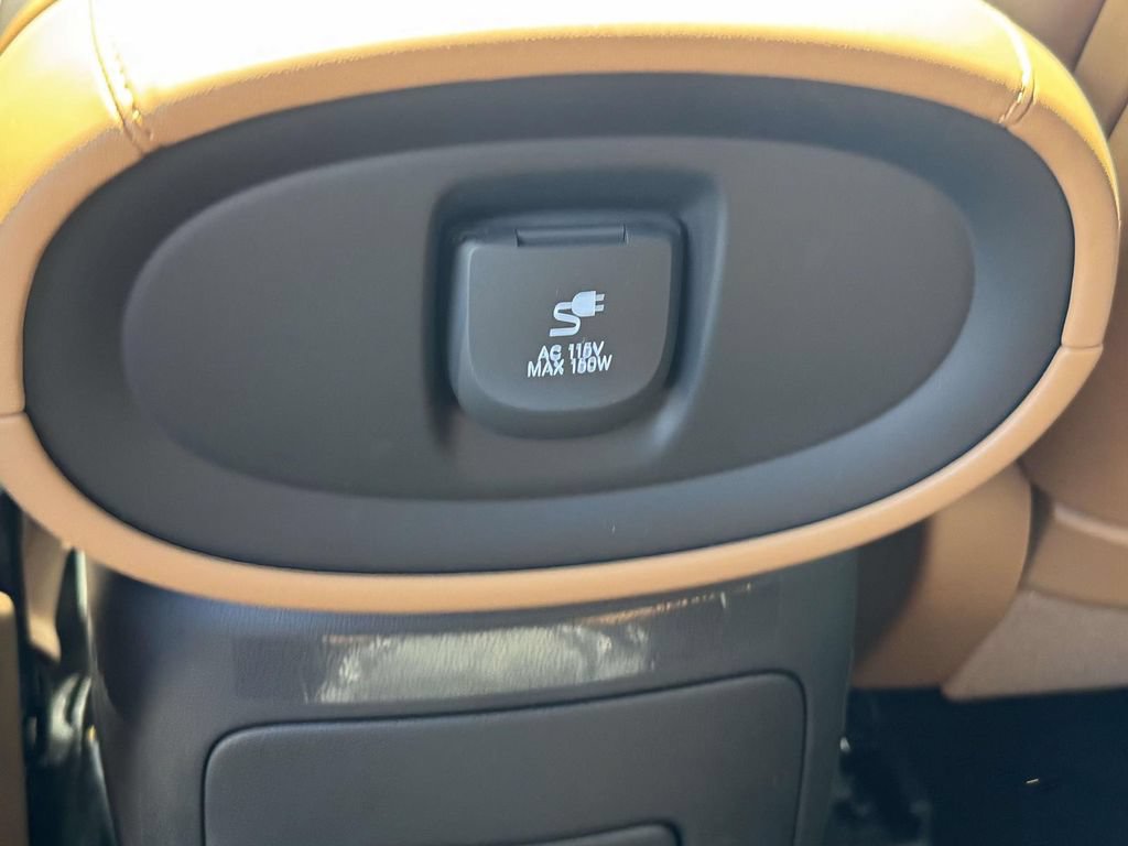 New 2026 Hyundai Palisade Calligraphy AWD/4WD image 12