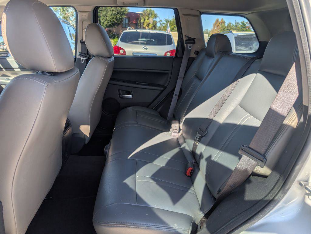 Used 2009 Jeep Grand Cherokee Laredo w/ Popular Equipment Group image 10