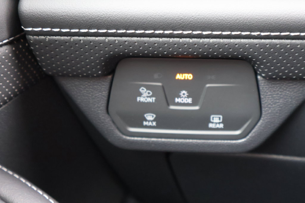 Used 2026 Volkswagen Atlas SEL Premium R-Line AWD/4WD image 24