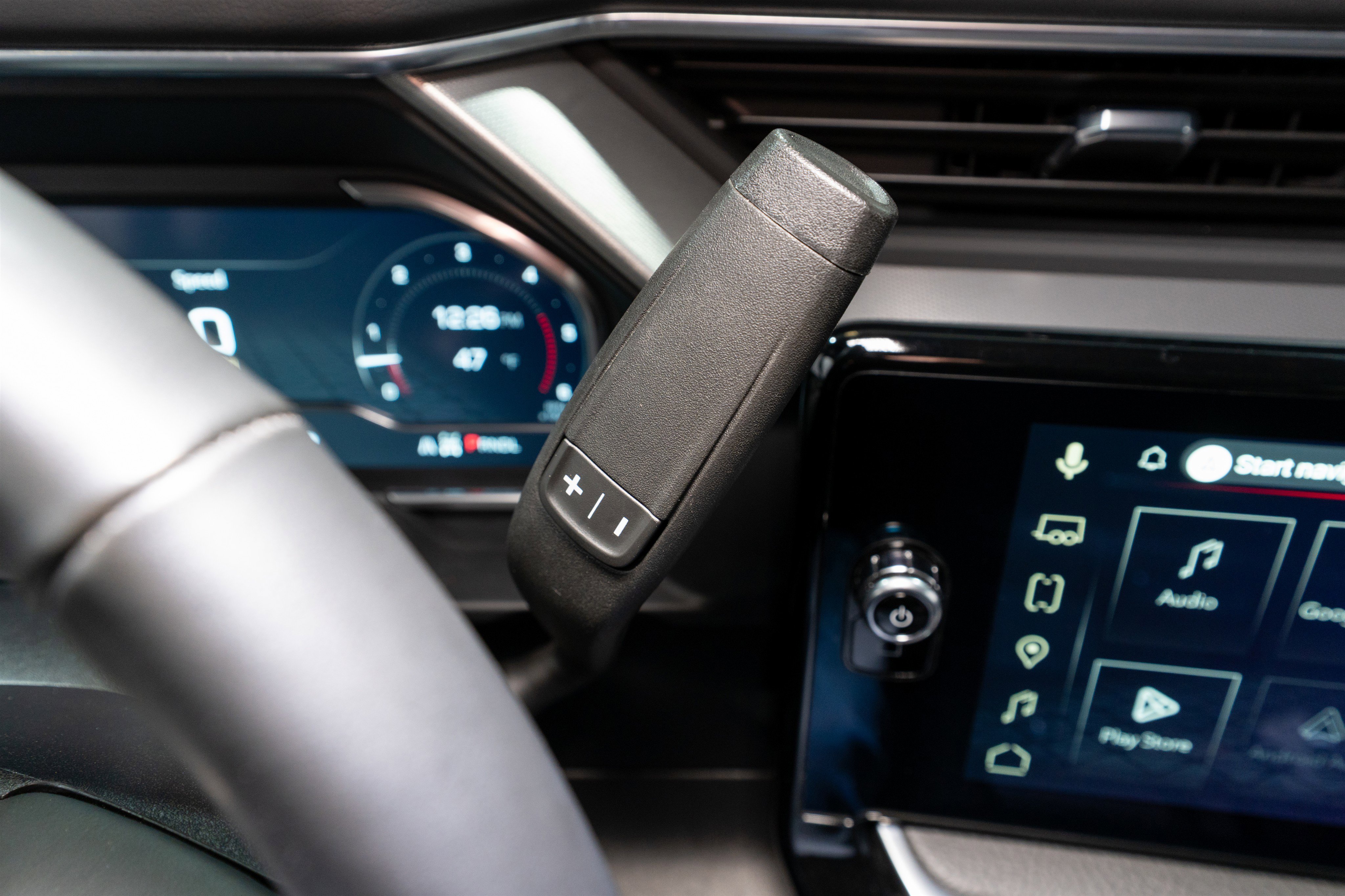 Used 2024 GMC Sierra 2500 Denali w/ Denali Reserve Package image 35