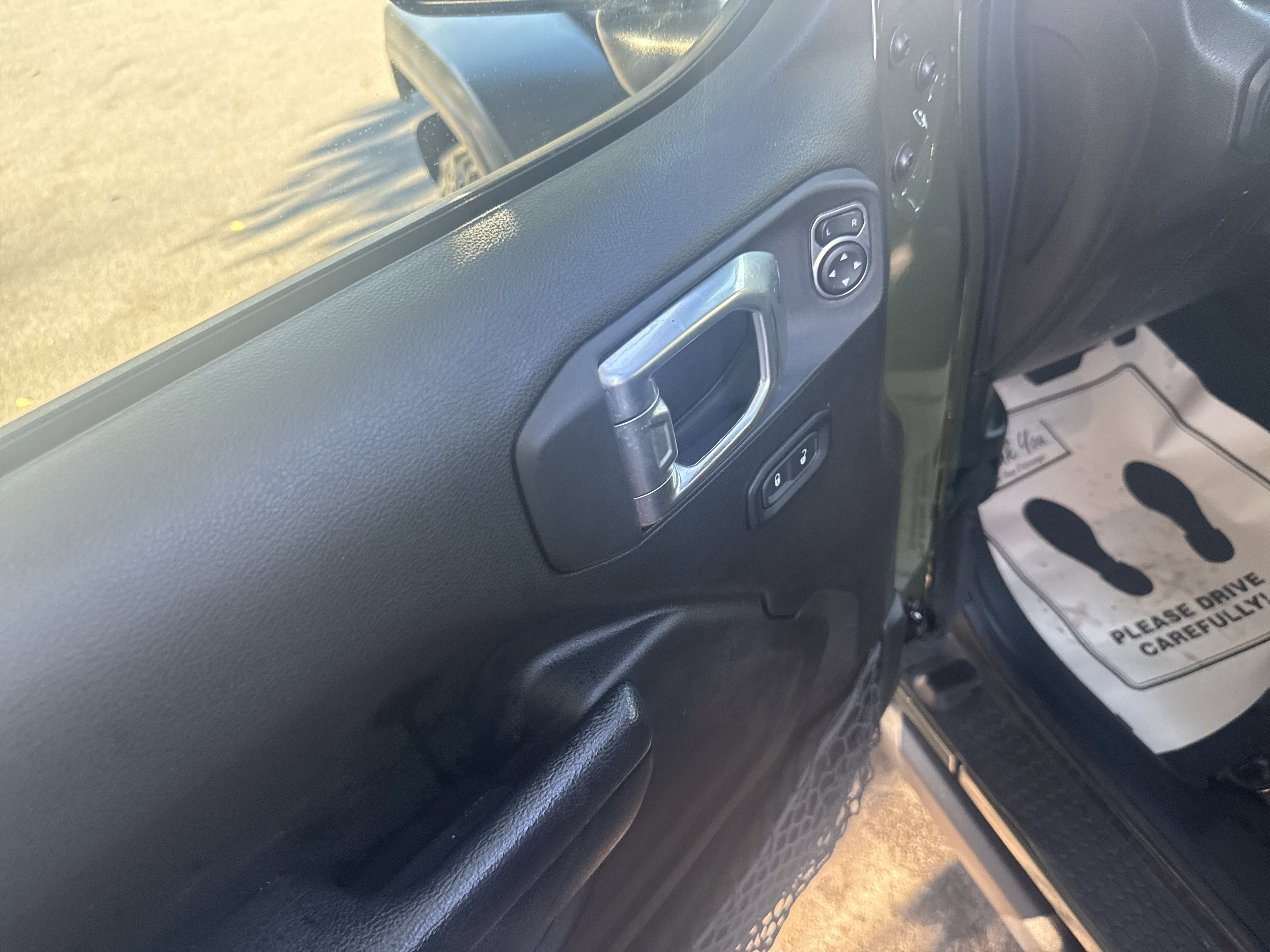 Used 2022 Jeep Wrangler Unlimited Sport image 16