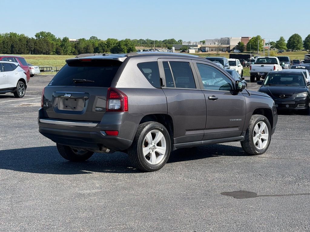 Used 2015 Jeep Compass High Altitude image 5