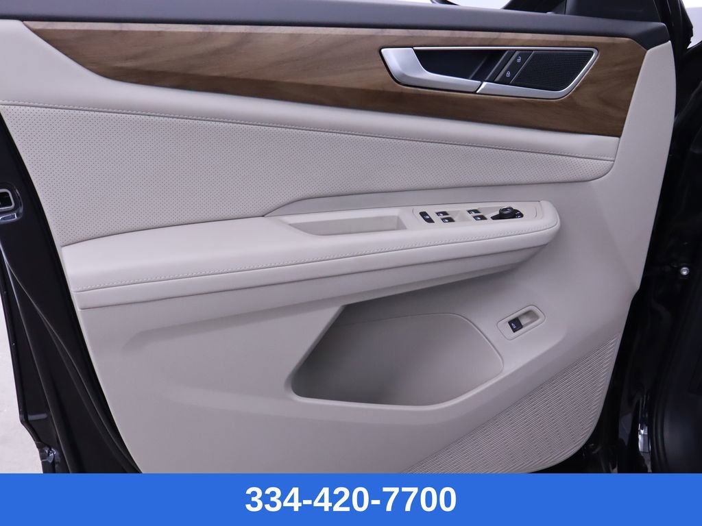 New 2025 Volkswagen Atlas Cross Sport SEL Premium R-Line image 14