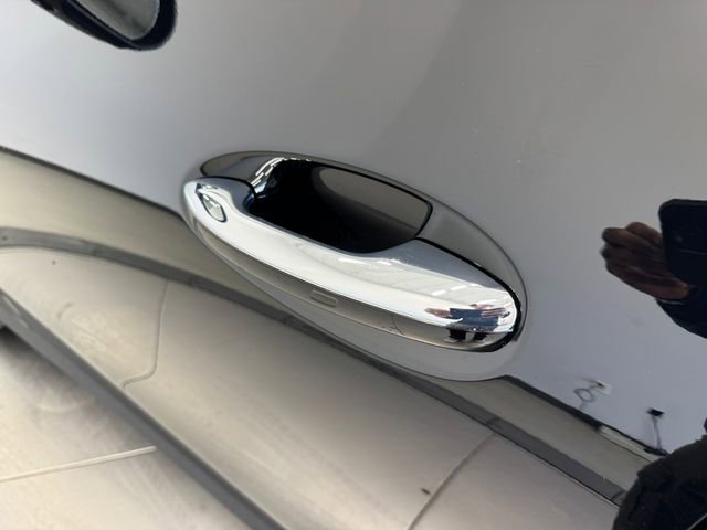 Used 2024 Mercedes-Benz GLC 300 4MATIC image 35