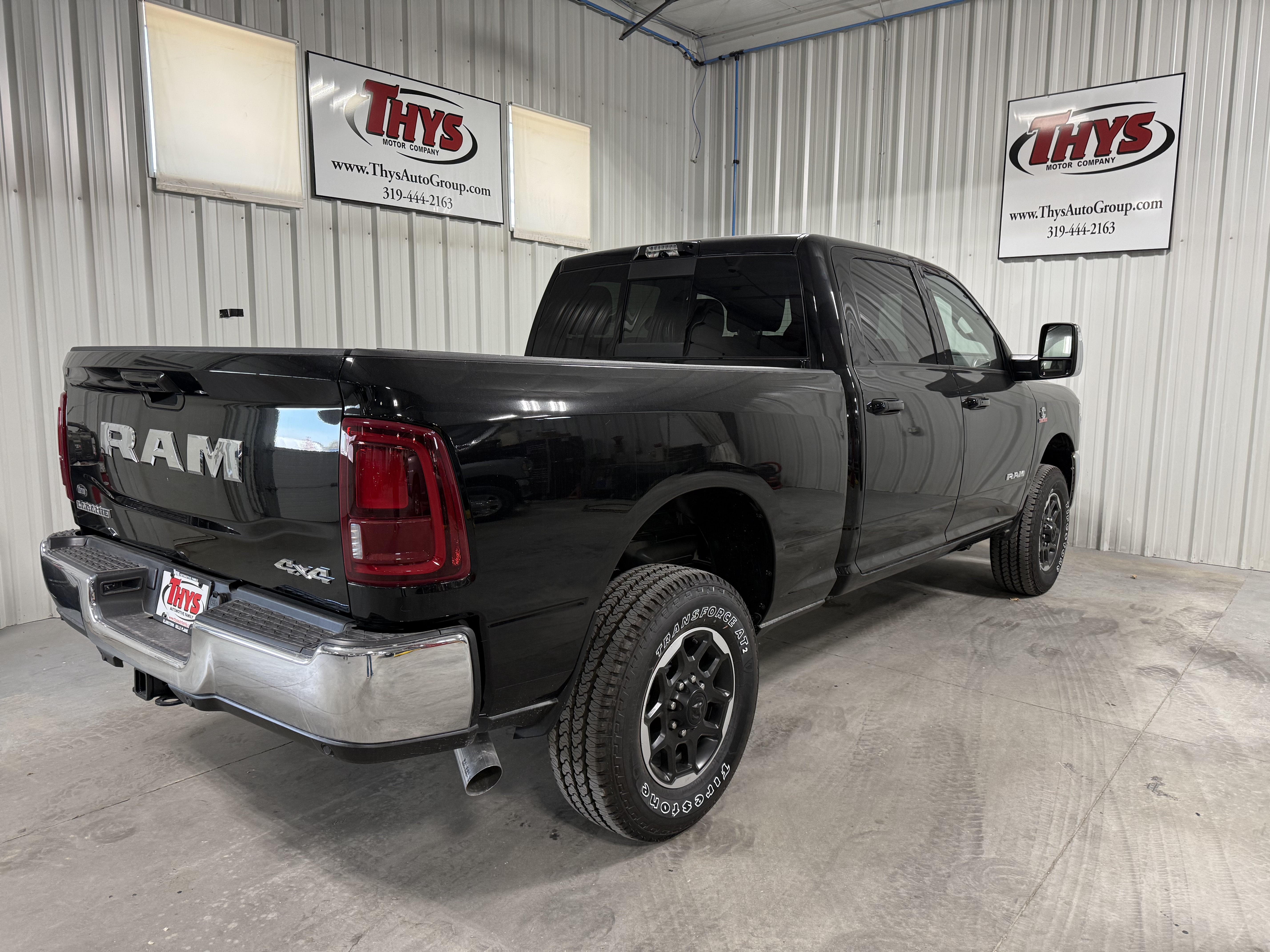 New 2026 RAM 2500 Laramie AWD/4WD image 3