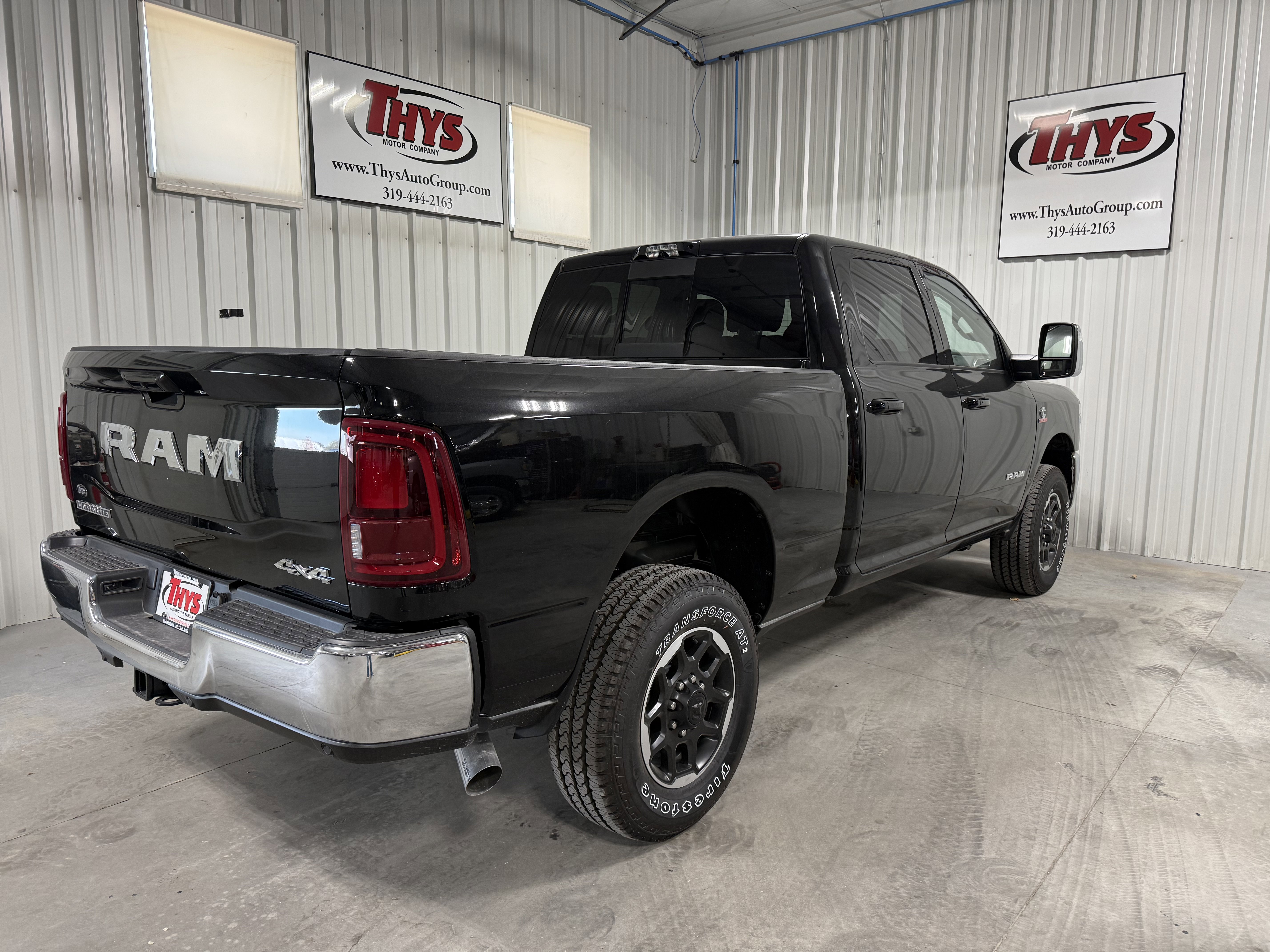 New 2026 RAM 2500 Laramie AWD/4WD image 3